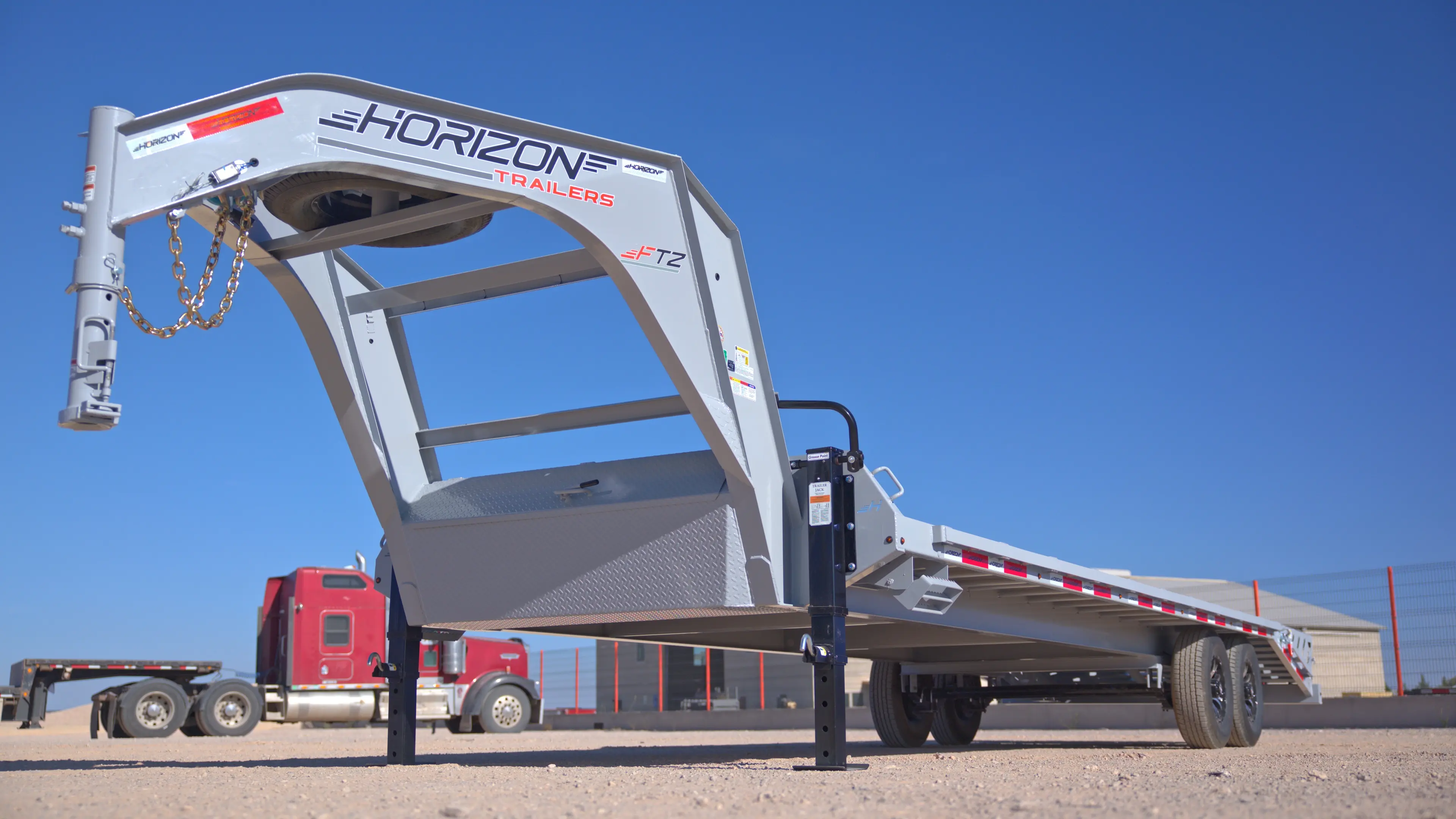 horizon trailers img